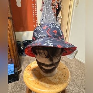 Vintage NCAA Texas Tech “reversible” bucket hat 00s